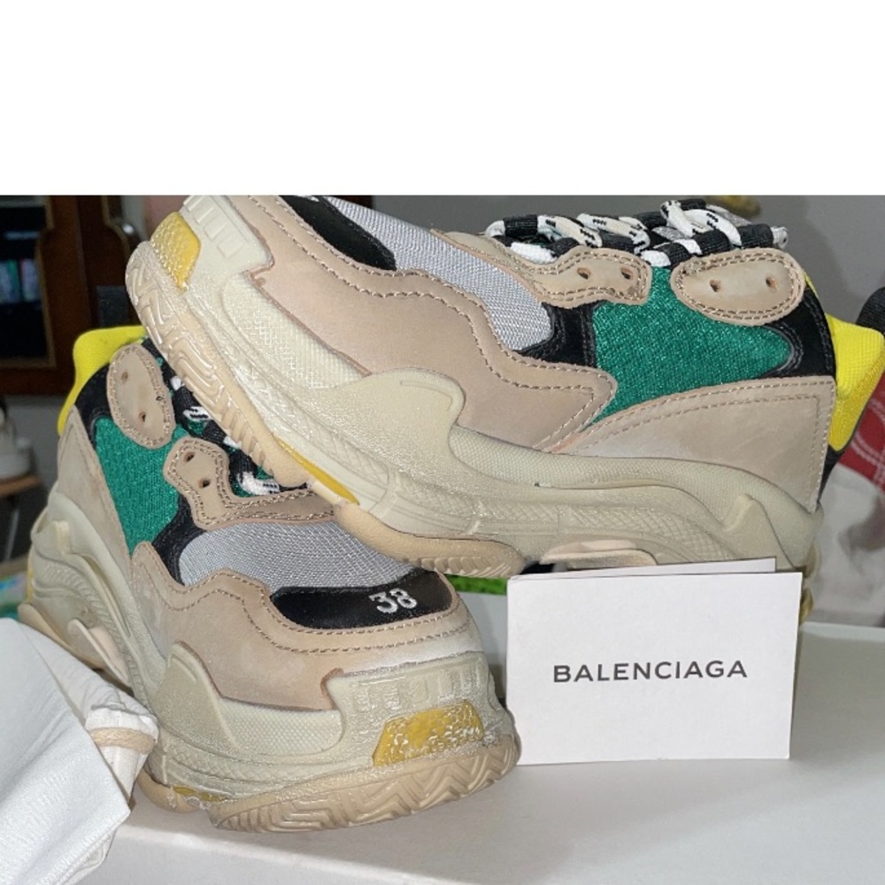 Balenciaga size 38 triple S - Picture 2 of 12